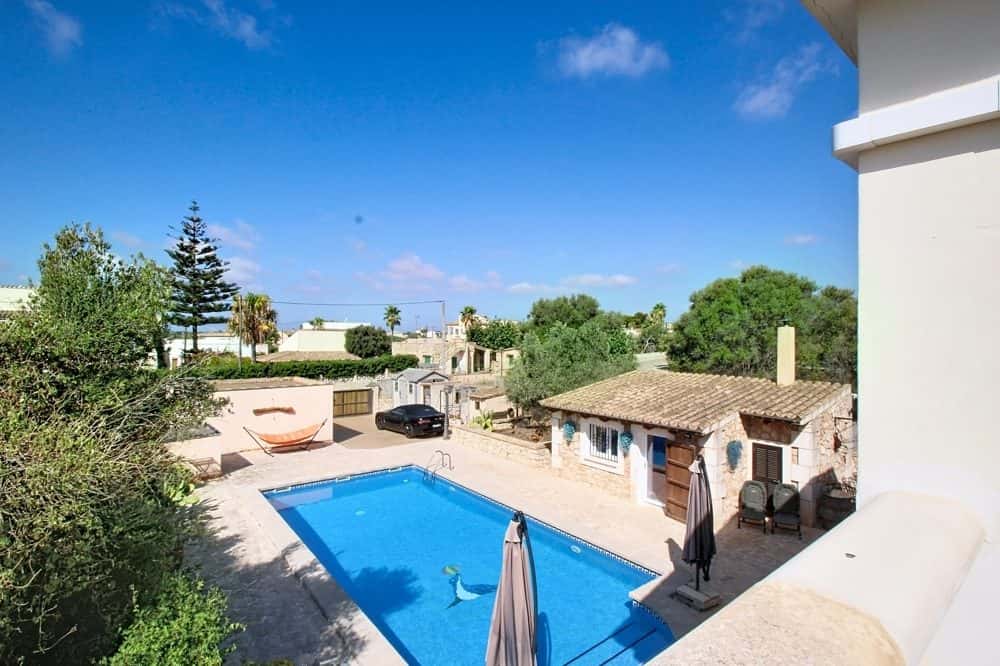 SANTANYÍ: VILLA WITH POOL AND FULL RENOVATION IN 2025 3