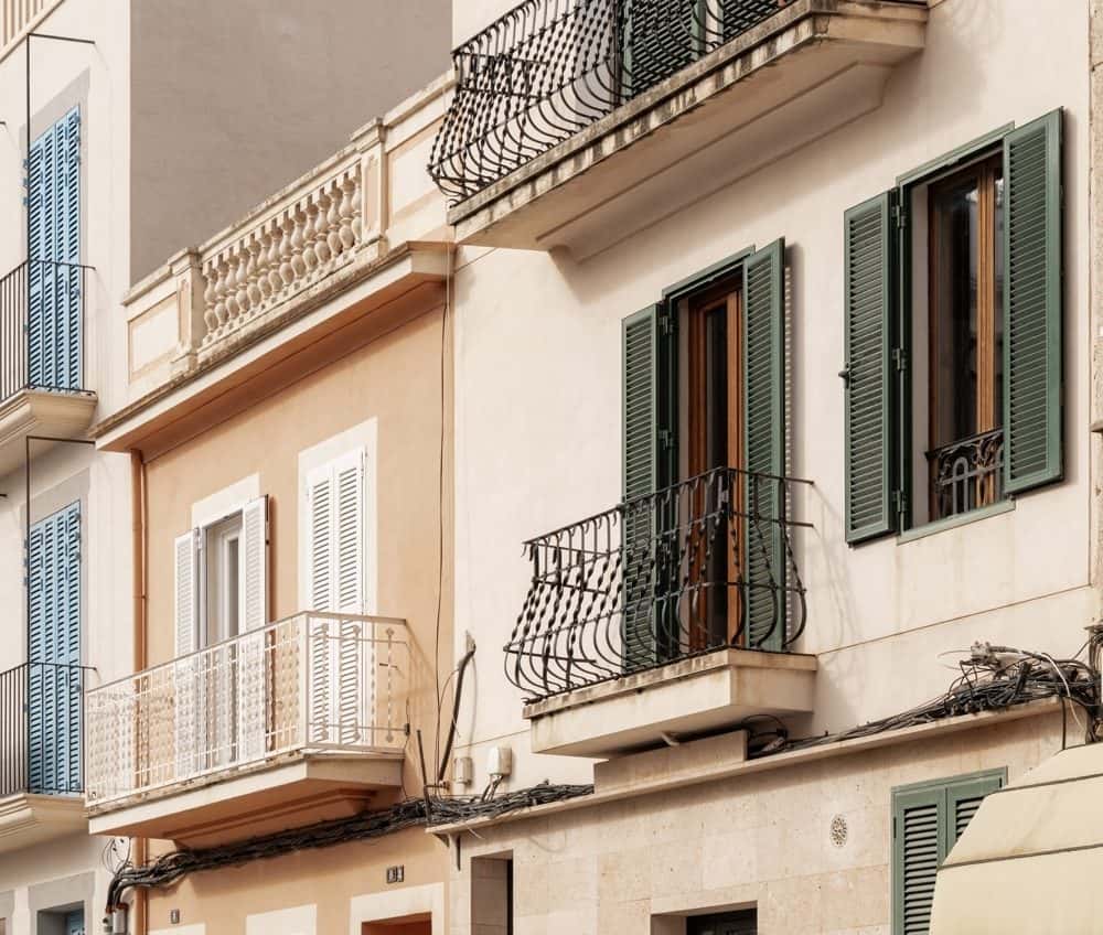 PALMA: RENOVATED DESIGN APARTMENT IN PRIME LOCATION