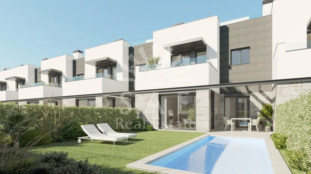 PLAYA DE PALMA:
NEW CONSTRUCTION OF 26 LUXURY TERRACED HOUSES IN PRIME LOCATION