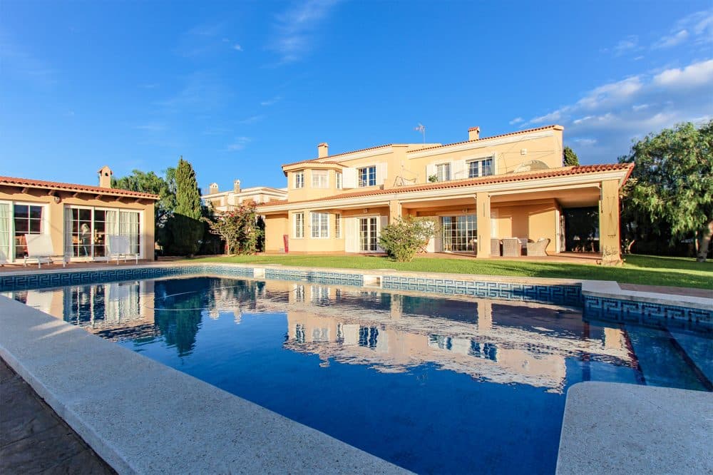 SA TORRE : DETACHED FAMILY HOUSE WITH SEA VIEW AND RENTAL LICENSE 9
