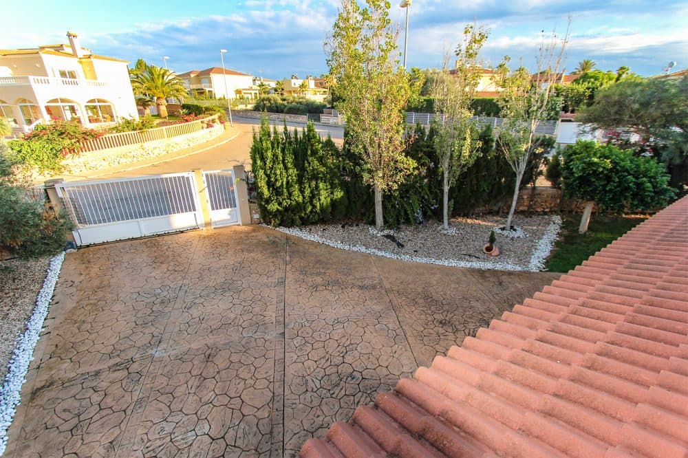 SA TORRE : DETACHED FAMILY HOUSE WITH SEA VIEW AND RENTAL LICENSE 23