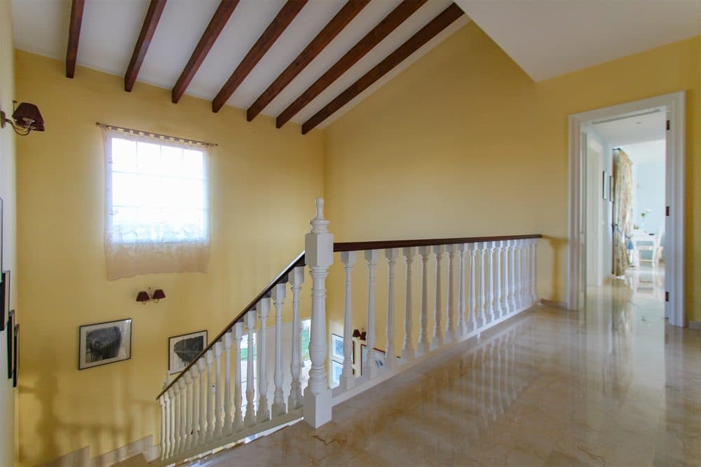 SA TORRE : DETACHED FAMILY HOUSE WITH SEA VIEW AND RENTAL LICENSE 15