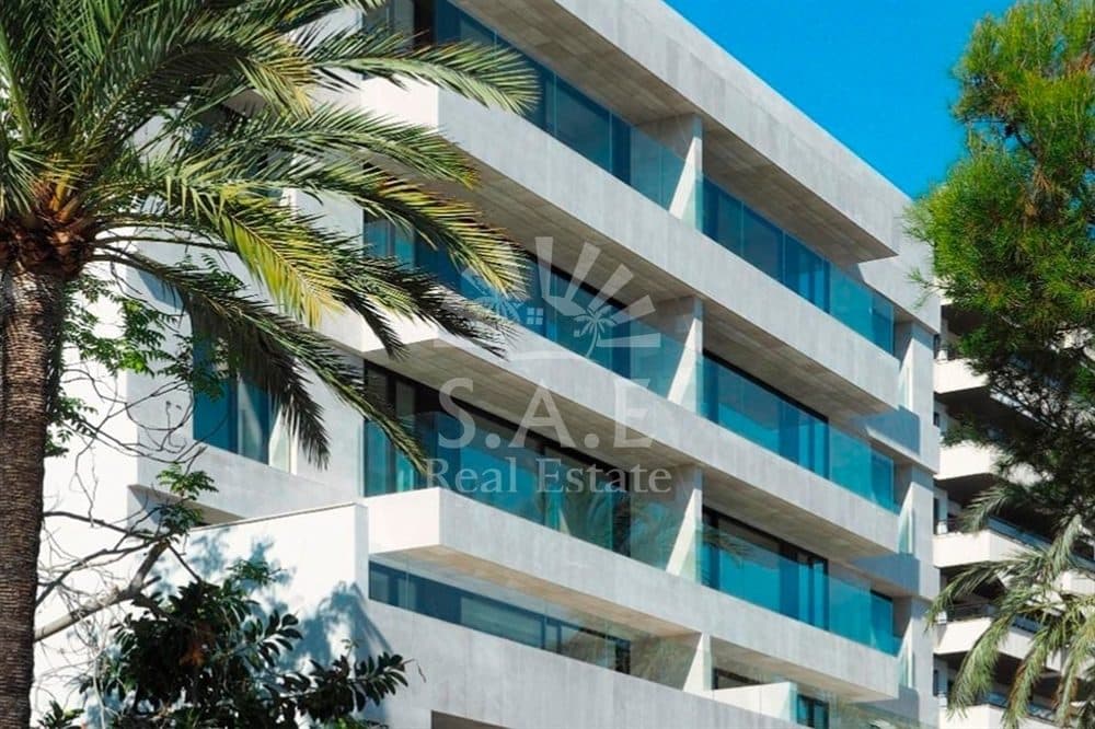 PASEO MARITIMO: NEW FLAT WITH SPECTACULAR HARBOUR VIEW 2