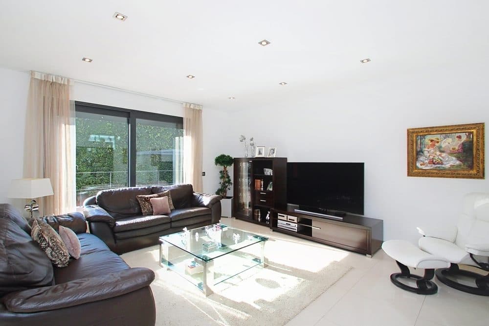EXCLUSIVE VILLA WITH POOL AND LARGE ROOFTOP TERRACE 200 M FROM THE BEACH 17