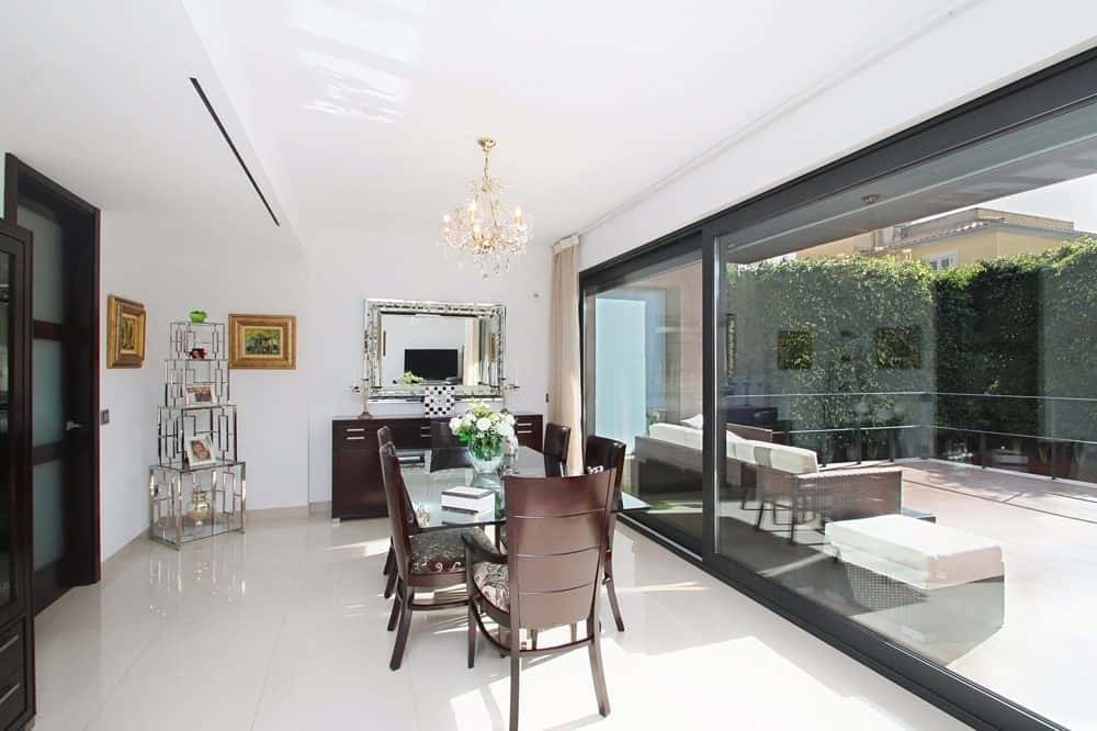 EXCLUSIVE VILLA WITH POOL AND LARGE ROOFTOP TERRACE 200 M FROM THE BEACH 14