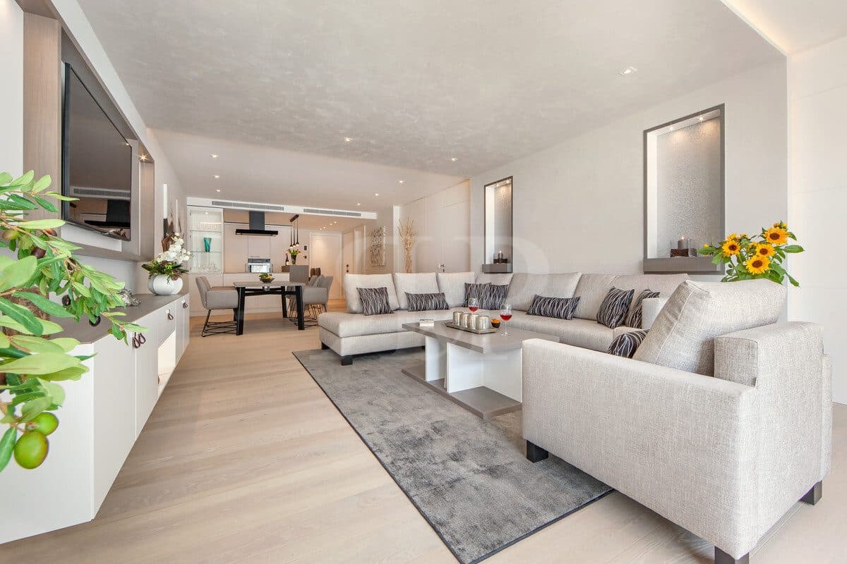 APARTMENT Only Five 4
