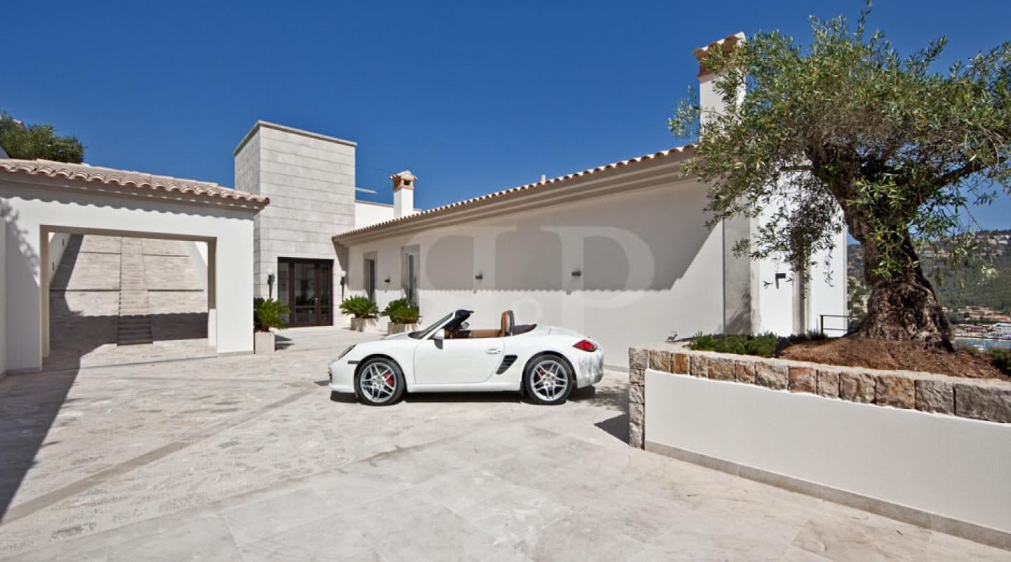 Villa of Superlatives 4